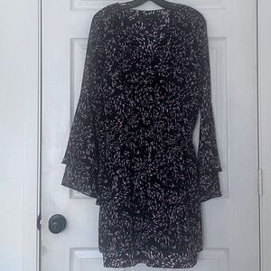 White House Black Market dress size 6, print